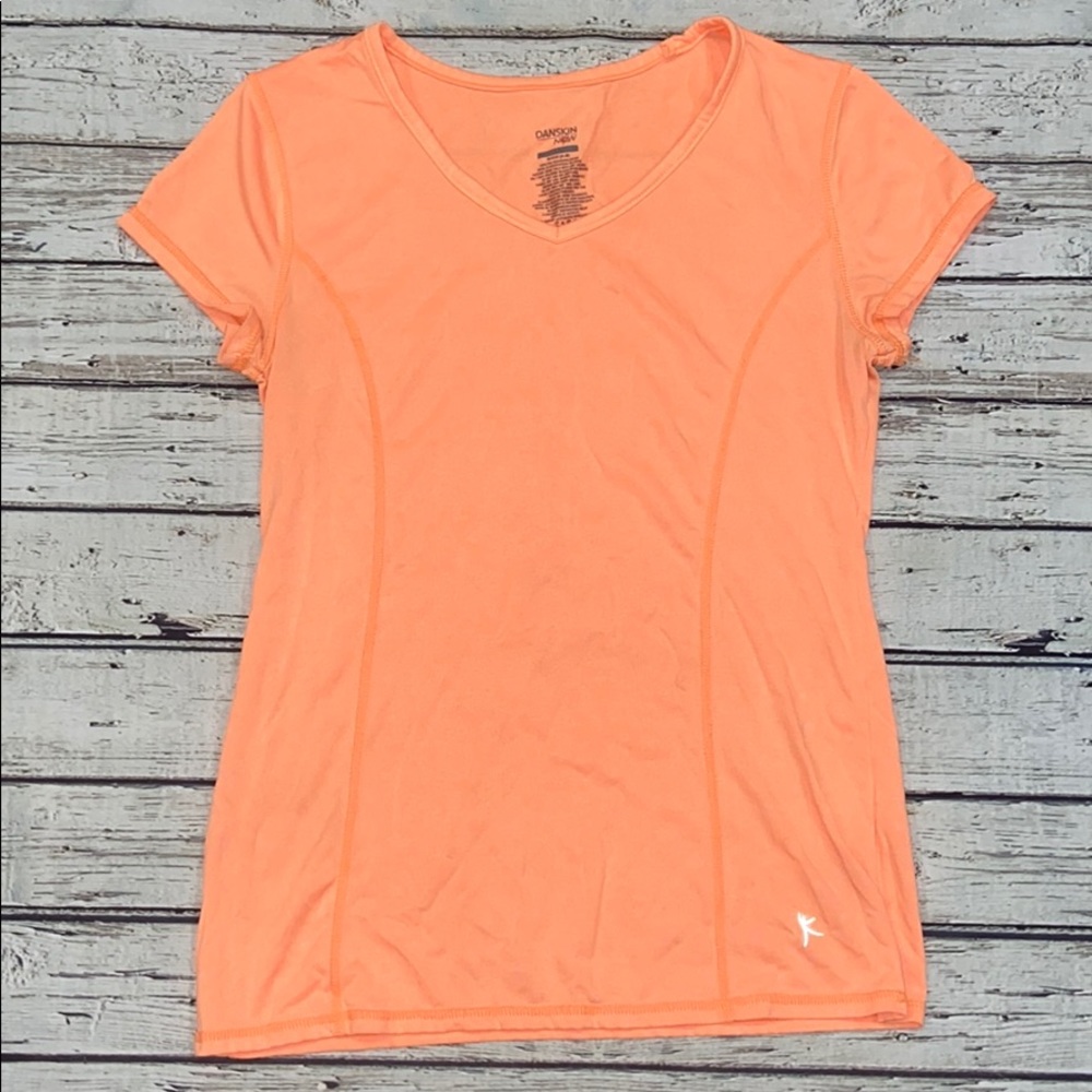 🌵3/$20• Athletic Running V Neck Tee Shirt